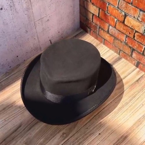 The Solomons Hat